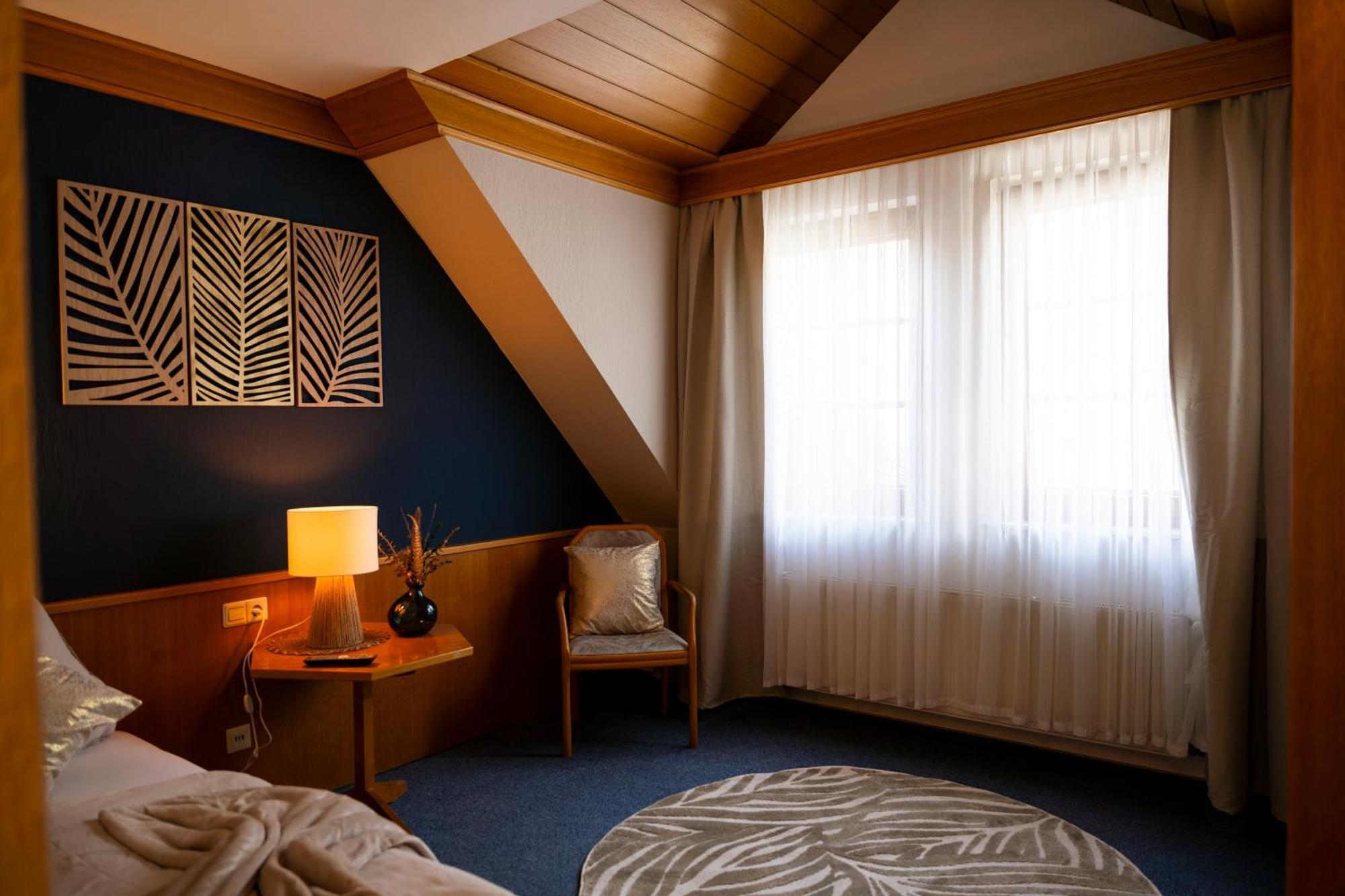 Hotel Guelser Weinstube Кобленц Екстериор снимка